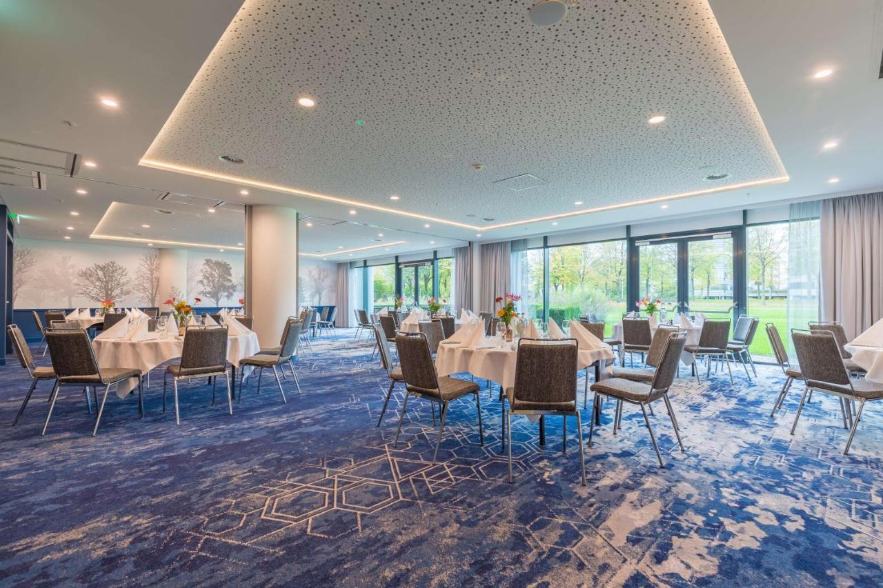 Radisson Blu Hotel Amsterdam Airport, Schiphol Amsterdam Airport Schiphol Exterior foto
