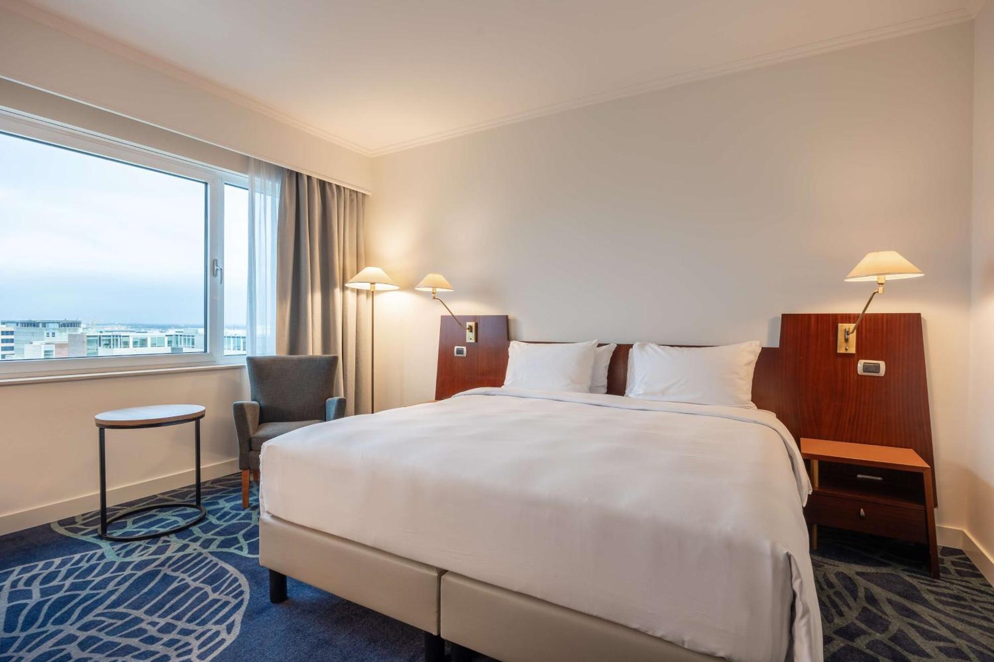 Radisson Blu Hotel Amsterdam Airport, Schiphol Amsterdam Airport Schiphol Exterior foto